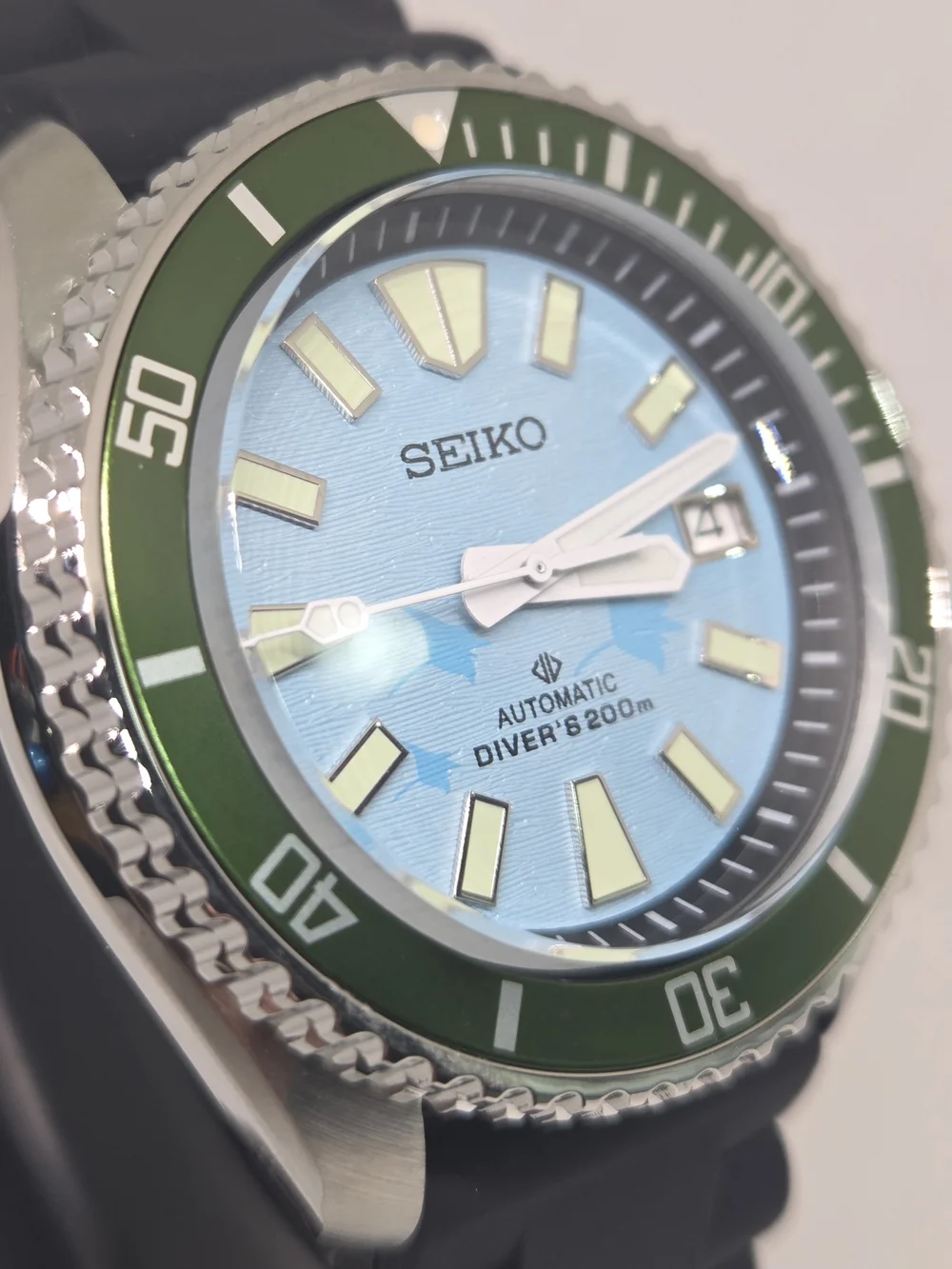 Custom 38mm Automatic Seiko Mod Watch NH35 Baby Blue Diver